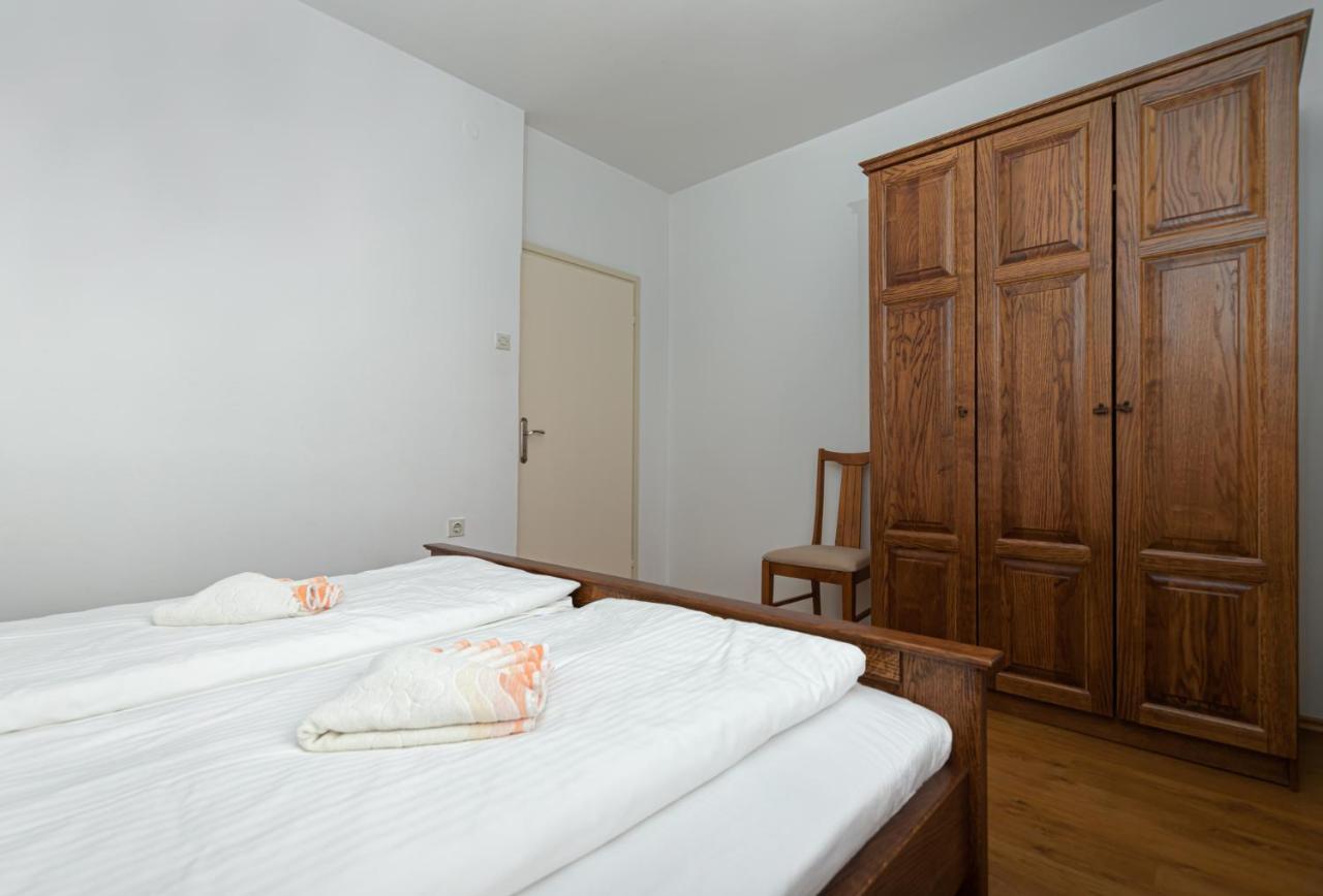 Mima Apartment Porec Exterior photo