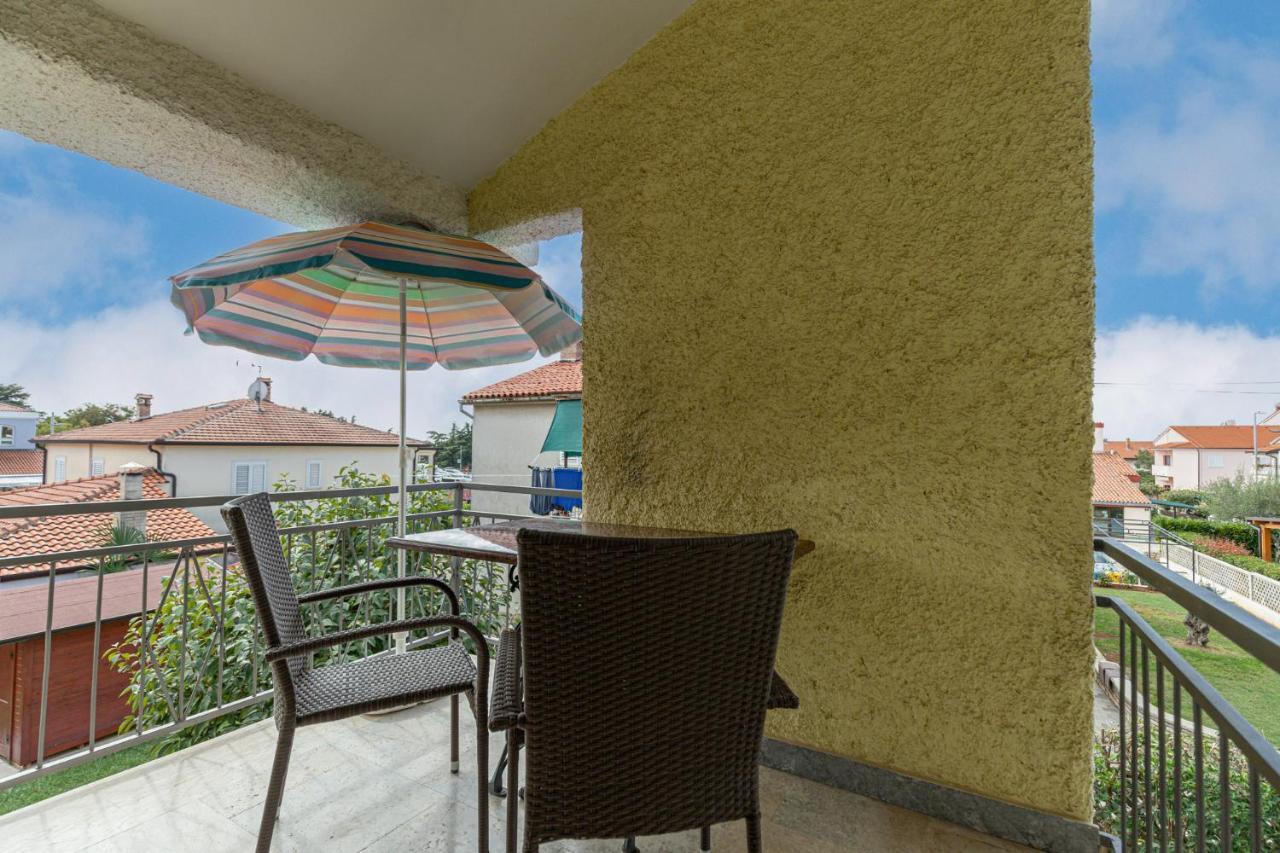 Mima Apartment Porec Exterior photo