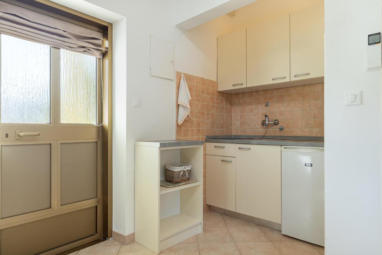 Mima Apartment Porec Exterior photo
