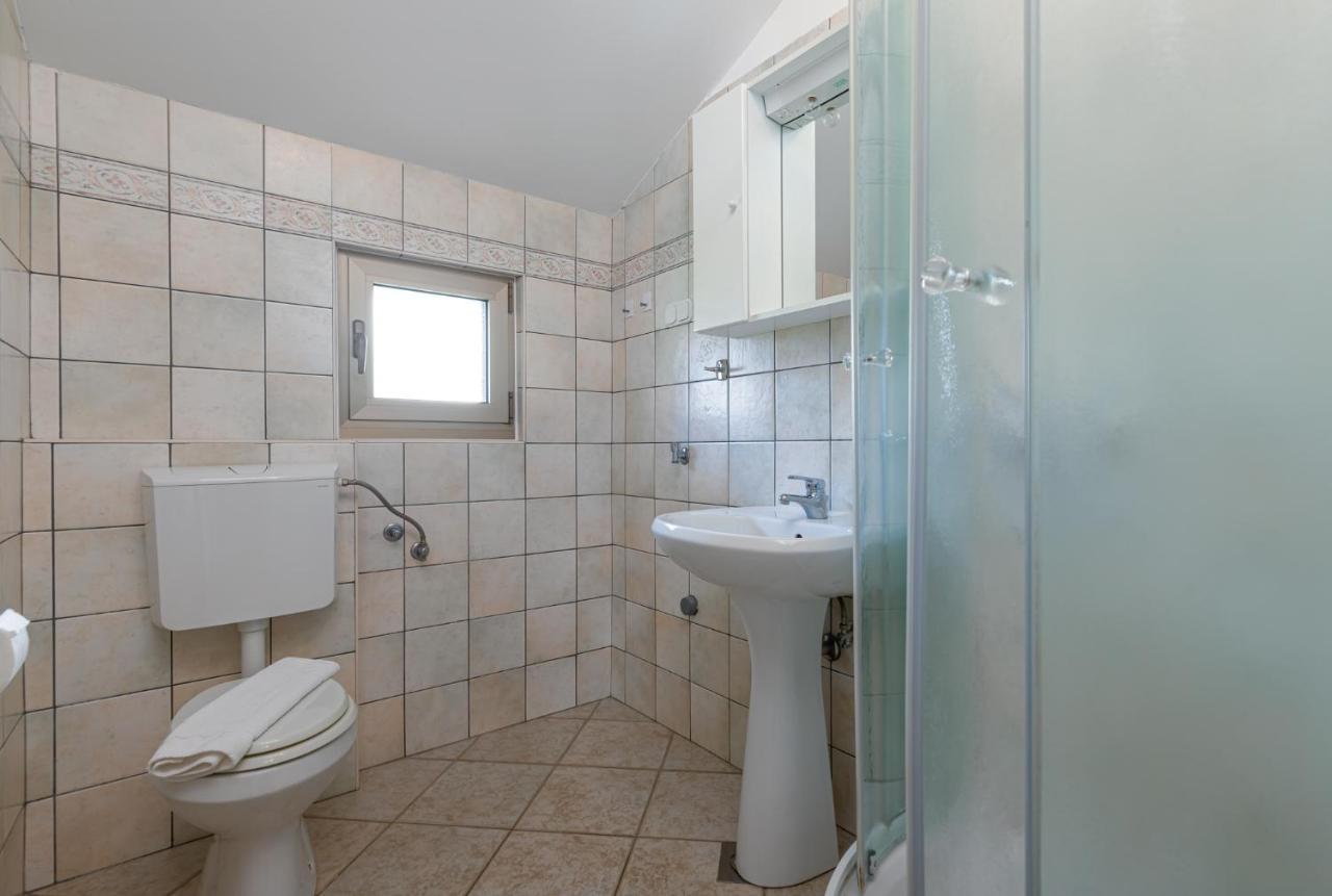 Mima Apartment Porec Exterior photo
